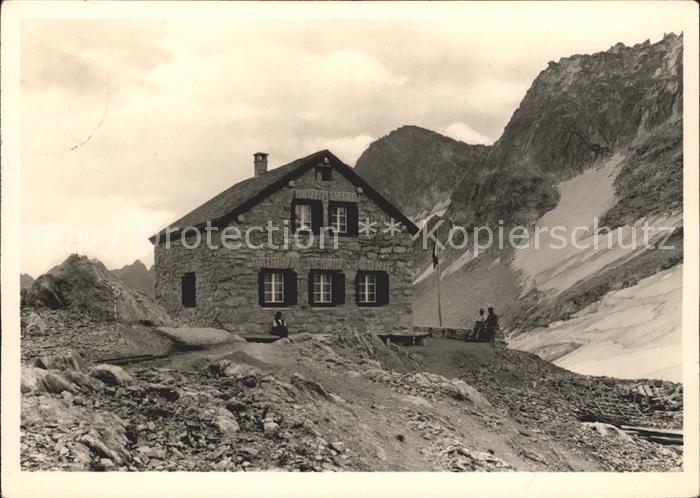 Cavardirashuette Sektion Winterthur S.A.C.