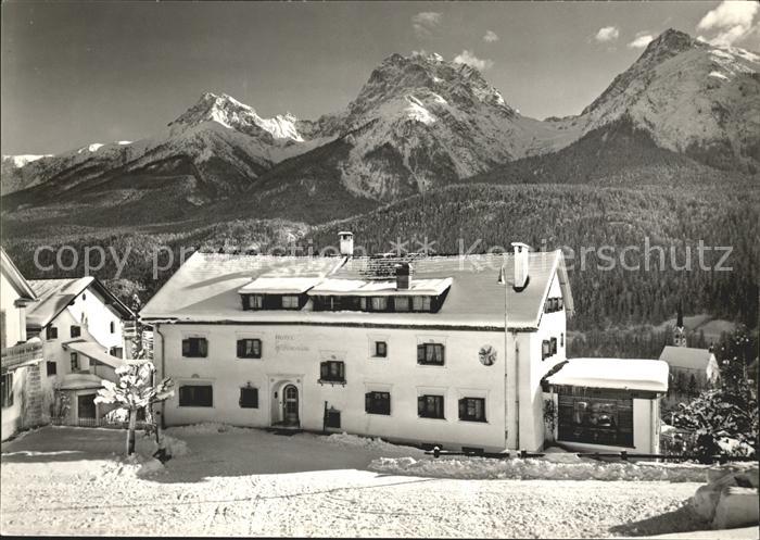 Scuol Hotel Guardaval mit Lischanagruppe