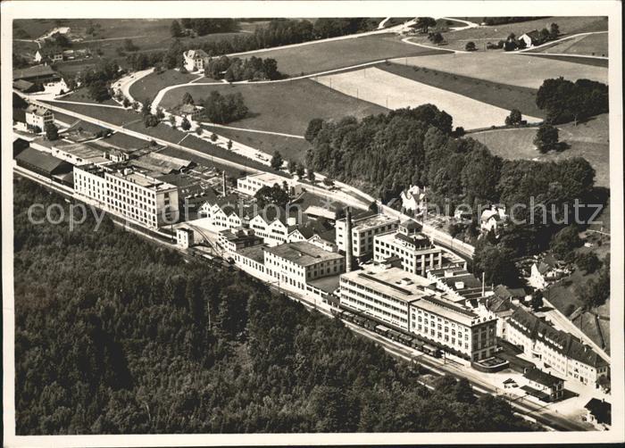 Kemptthal Fliegeraufnahme Maggis Nahrunsgmittel Fabrik