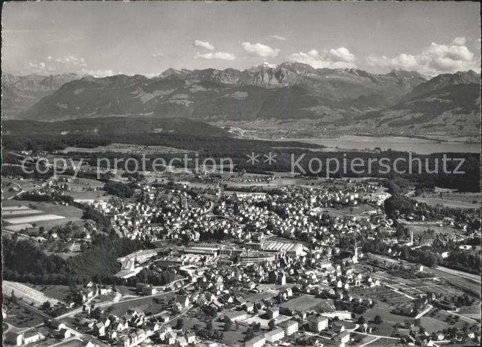 Rueti ZH Fliegeraufnahme