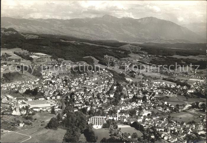 Rueti ZH Fliegeraufnahme