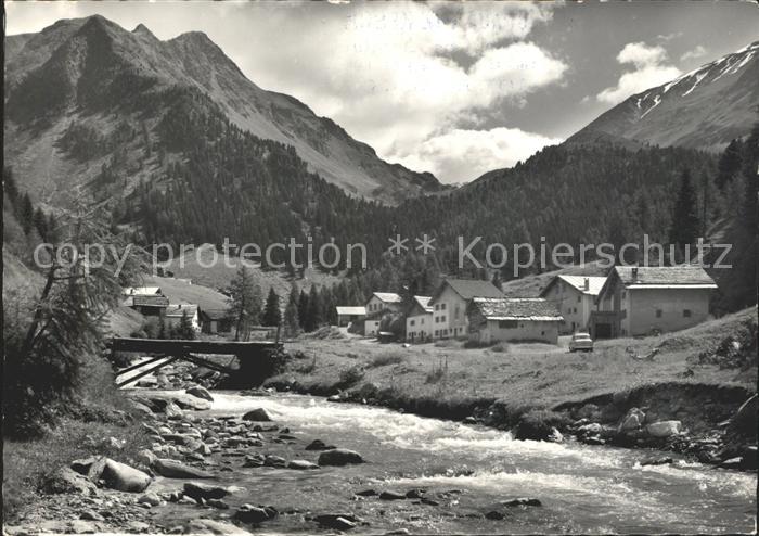 Val Tuors Punts d Alp mit Val Salegt Berghaus Piz Kesch