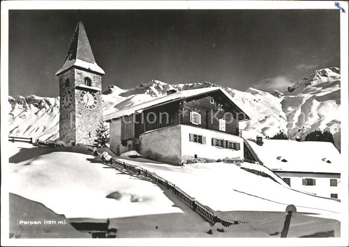 Parpan Dorfpartie mit Kirche