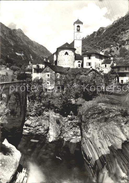 Lavertezzo Dorfpartie Bruecke Val Verzasca