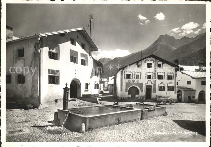 Schuls GR Dorfplatz