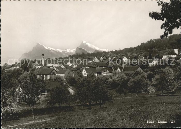 Jenins Ortsansicht mit Kirche Alpenblick