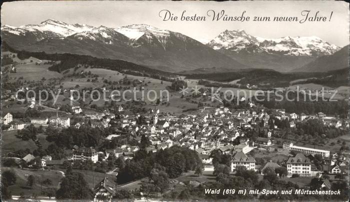 Wald ZH mit Speer und Muertschenstock