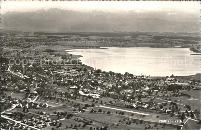 Pfaeffikon ZH Fliegeraufnahme