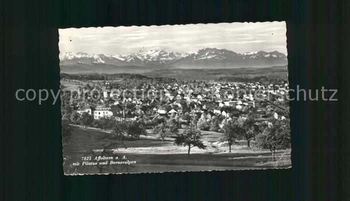 Affoltern Zuerich mit Pilatus und Berneralpen