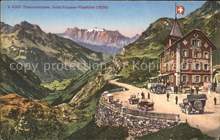 Klausenstrasse Hotel Klausenpasshoehe Autos