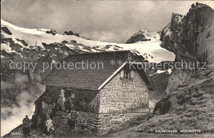 Huefihuette Kalkschyen Wanderer