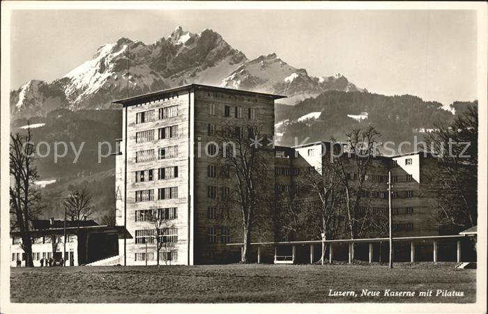 Luzern LU Neue Kaserne mit Pilatus