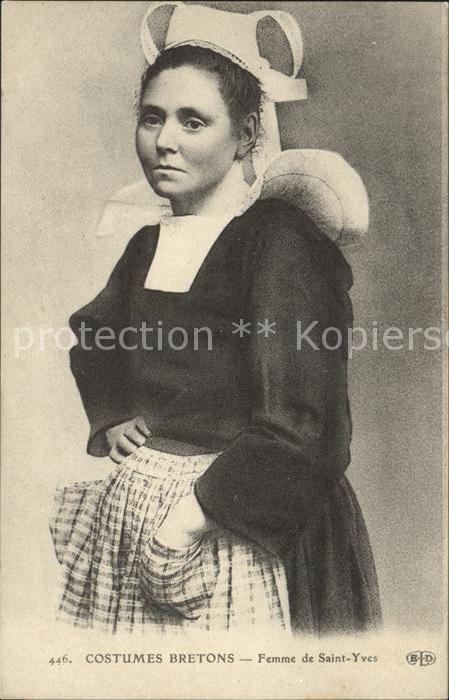 Trachten Frankreich Costumes Breton Femme de Saint Yves