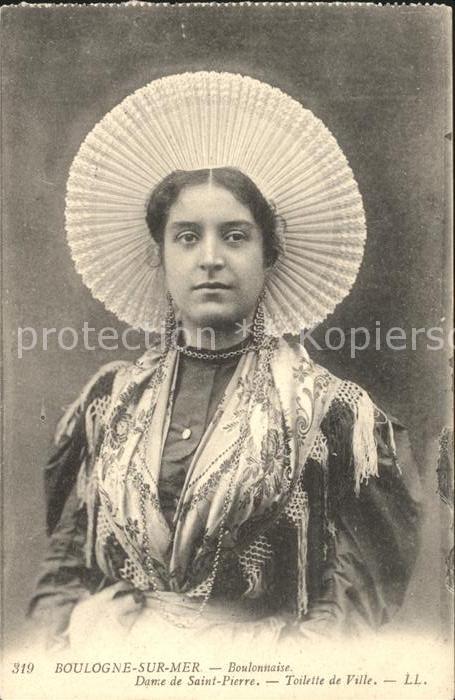 Trachten Frankreich Boulonnaise Dame de Saint Pierre