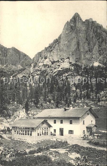 Falzaregopass Falzarego-Hotel