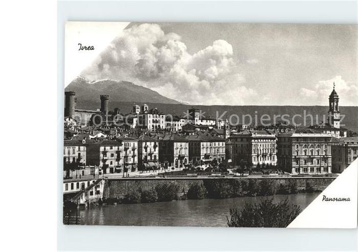 Ivrea Stadtblick mit Schloss und Kirche