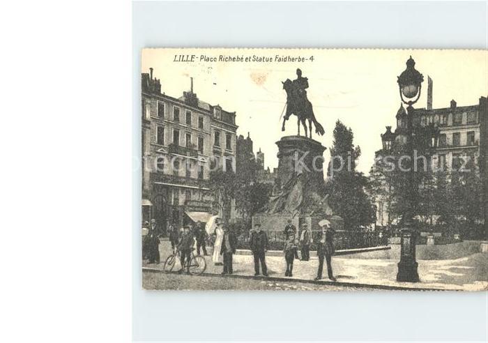Lille Nord Place Richebe et Statue Faidherbe 4