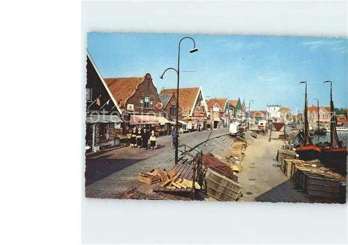 Volendam Hafenpartie