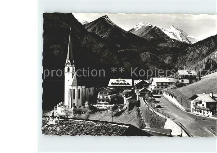 Heiligenblut Kaernten mit Grossglockner