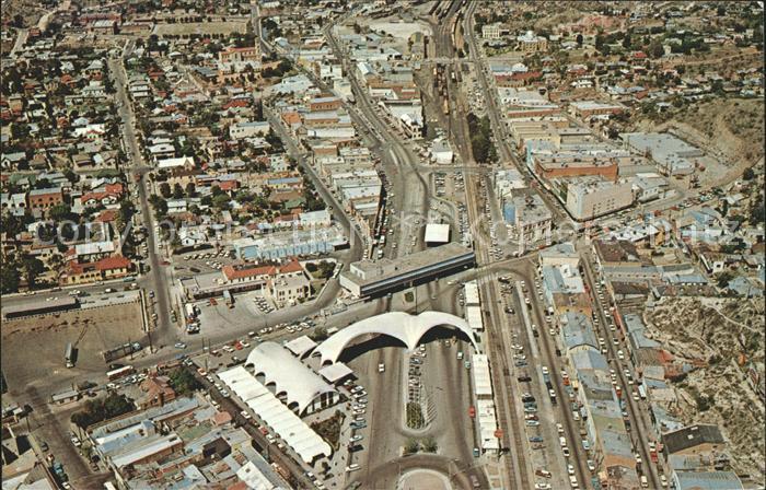 Nogales Arizona Fliegeraufnahme Mexican and United States Immigration Stations