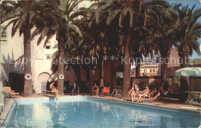 Hollywood California Plaza Hotel