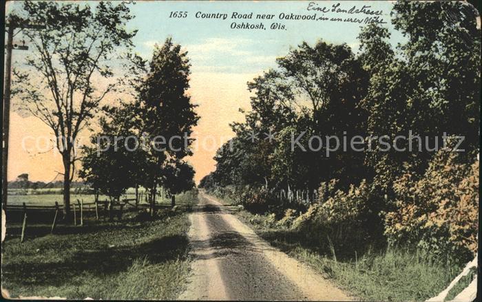 Oshkosh Wisconsin Country Road near Oakwood