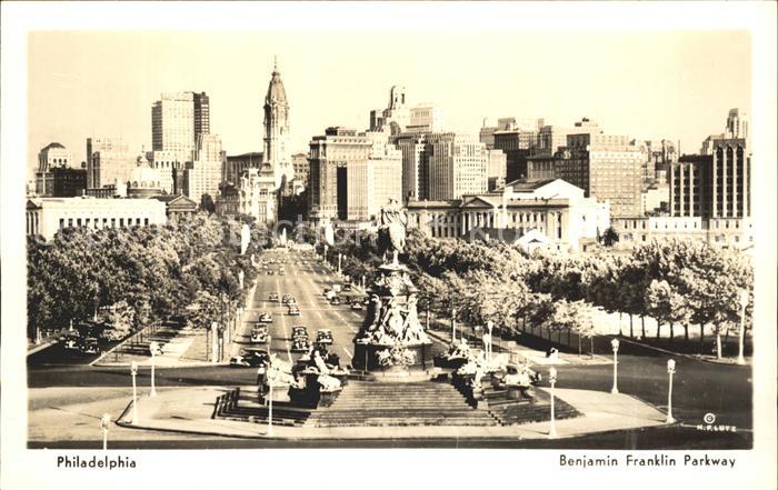 Philadelphia Pennsylvania Benjamin Franklin Parkway Washington Monument Skyline