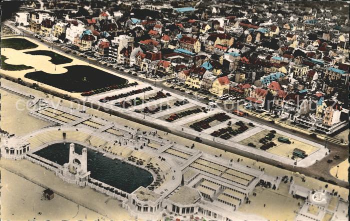 Le Touquet-Paris-Plage Piscine et la Ville vue aerienne