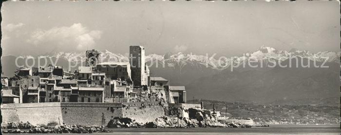 Antibes Alpes Maritimes La Vieille Ville et les Alpes