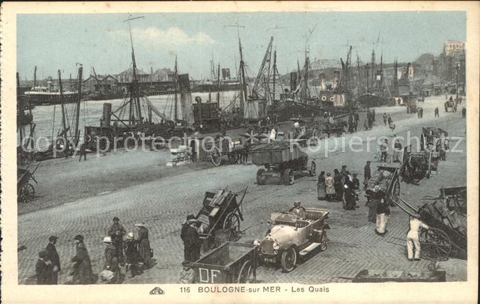 Boulogne-sur-Mer Les Quais Bateaux