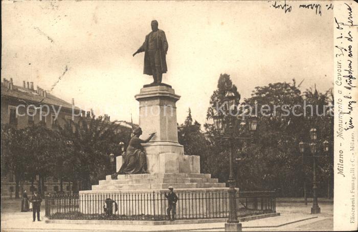 Milano Monumento a Cavour
