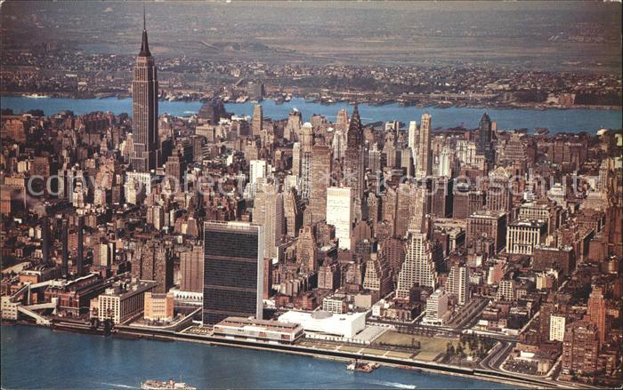 New York City Skyline Skyscraper Empire State Building Hudson River aerial view