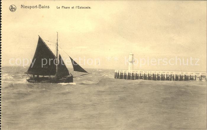 NIEUPORT Nieuwpoort West-Vlaanderen Belgie Phare et l'Estacade Voilier