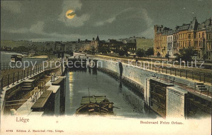 Liege Luettich Boulevard Frere Orban au clair de lune