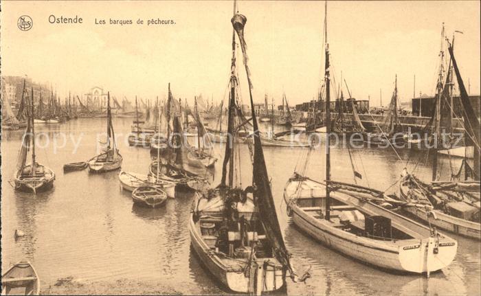 Ostende Oostende Les barques de pecheurs Fischereihafen