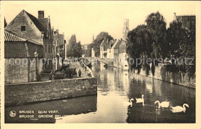 Bruges BRUGGE Belgie Quai Vert Pont Schwaene
