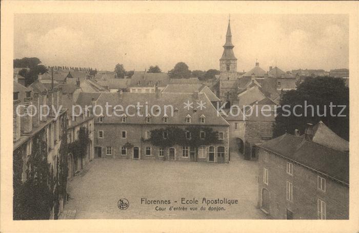 Florennes Ecole Apostolique Cour d_Entree vue du