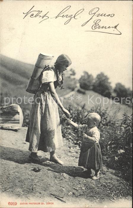 Kinder Child Enfants Mutter Landwirtschaft