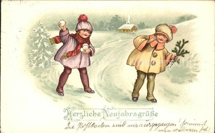 Kinder Child Enfants Schneeballschlacht Neujahr