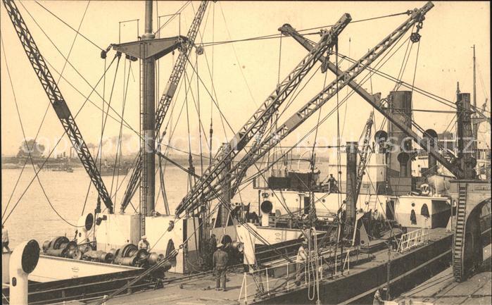 Schiffe Ships Navires Anvers Dechargement d_un navire