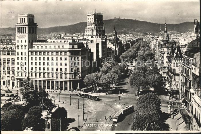 Barcelona Cataluna Paseo de Gracia Tranvia