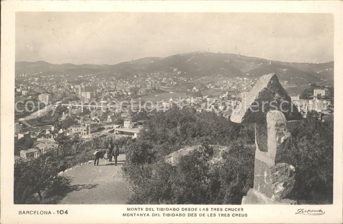 Barcelona Cataluna Monte del Tibidabo desde las Tres Cruce