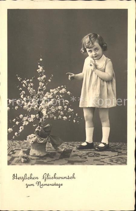 Kinder Child Enfants Maedchen Namenstag Blumen