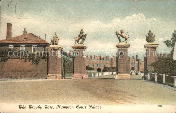 Hampton Court Palace The Trophy Gate