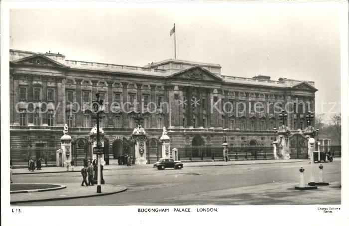 London Buckingham Palace Skiltons Series