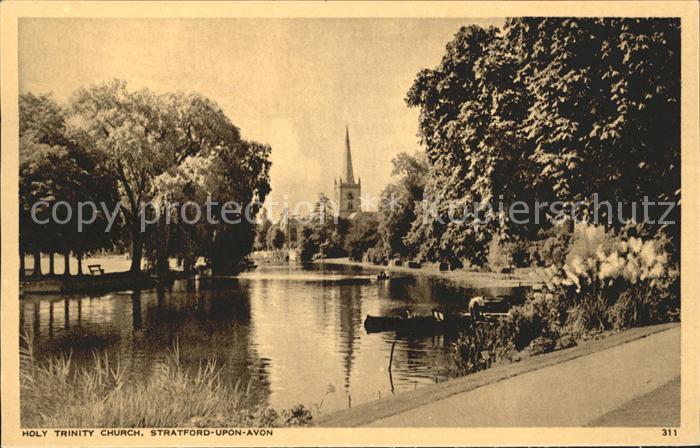 Stratford-Upon-Avon Holy Trinity Church River