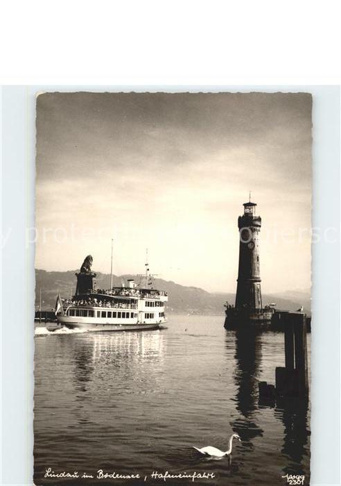 Dampfer Binnenschifffahrt Leuchtturm Lindau im Bodensee Hafeneinfahrt
