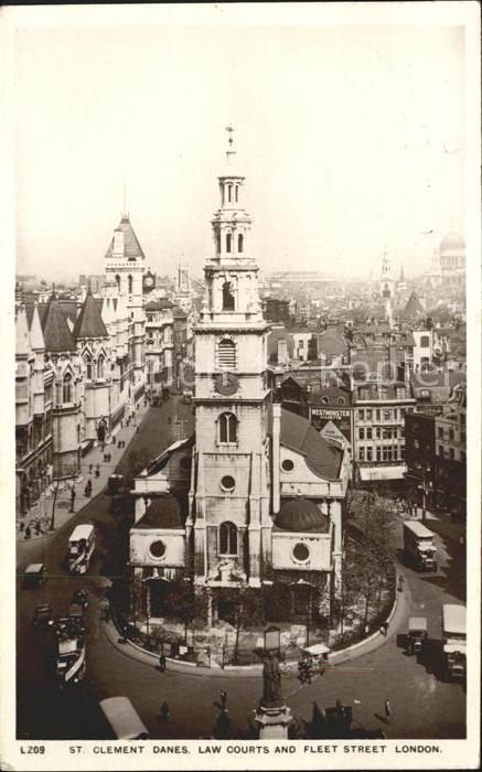 London St Clement Danes Law Courts Fleet Street