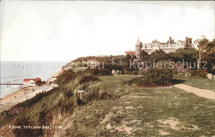 Totland Bay Castle Beach Salmon Series