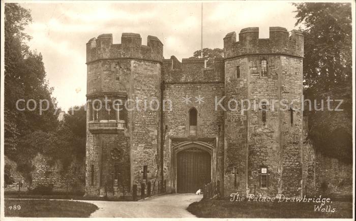 Wells Mendip Palace Drawbrigde